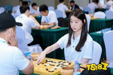 143名棋手深圳逐梦!第五届湾区杯围棋大棋士赛开幕